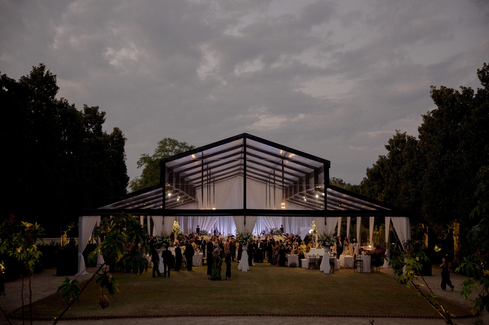 Table Rentals to Match Chairs and Tent Rentals