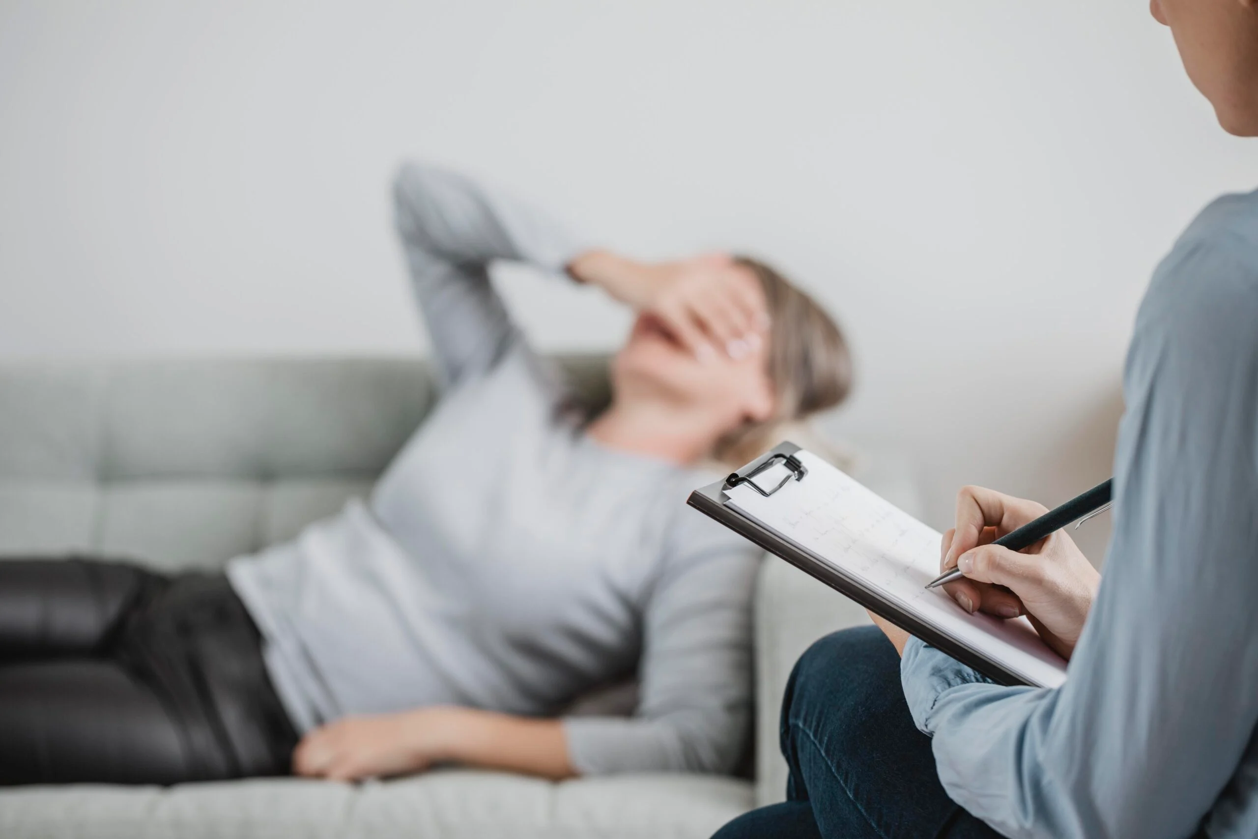 Hidden Anxiety Symptoms That Affect Daily Life