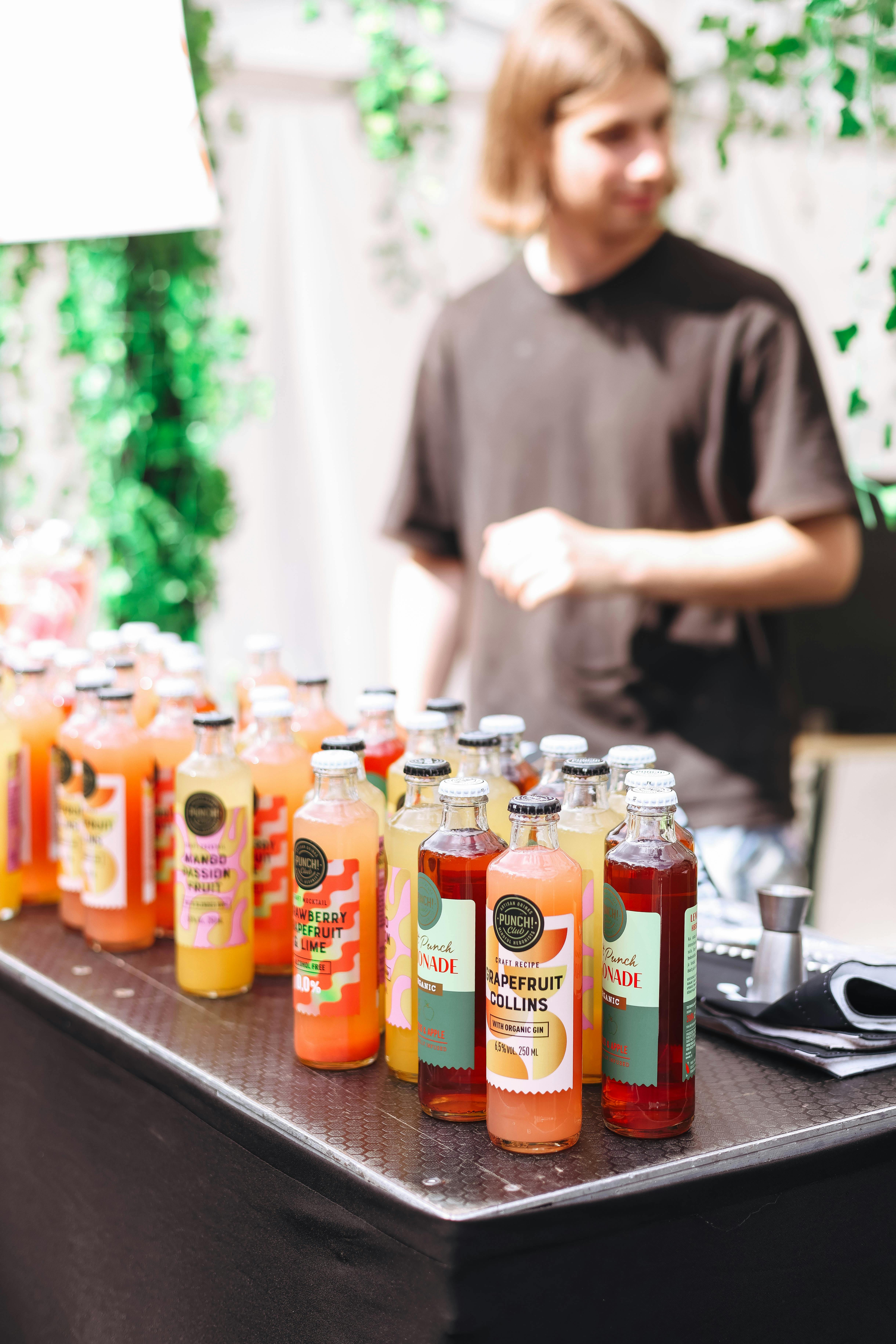 EDIBLES FOR ENTERTAINING: ELEVATED SNACKS AND BITES